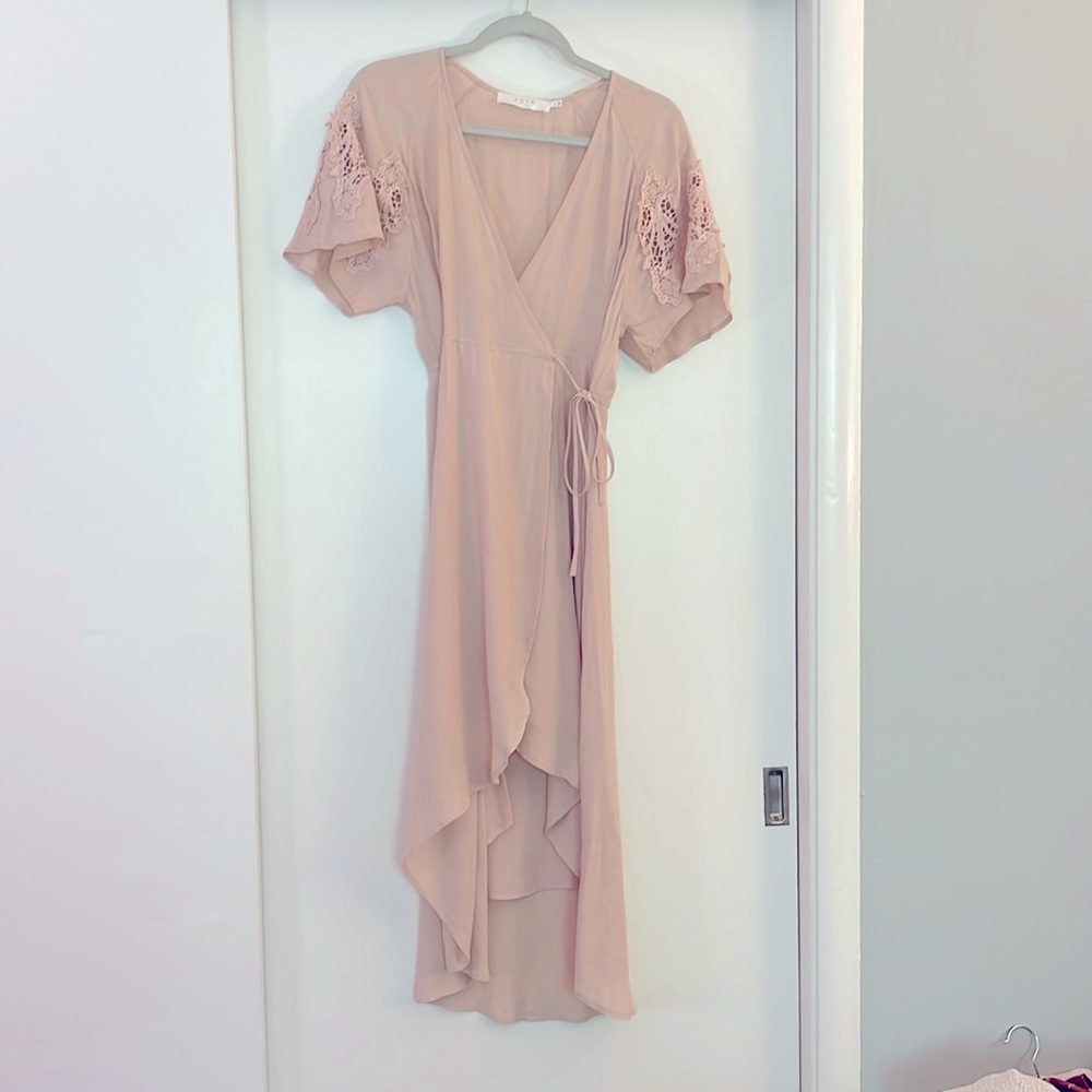 Astr the Label Wrap Dress XS